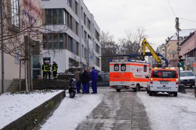 Stuttgart: Wegen Reizgas Berufschule evakuiert - Mehrere Verletzte